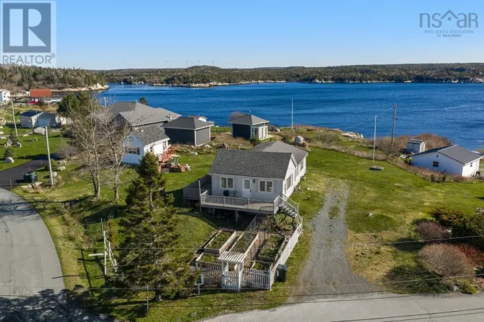 10 Terence Bay Wharf Road, Terence Bay