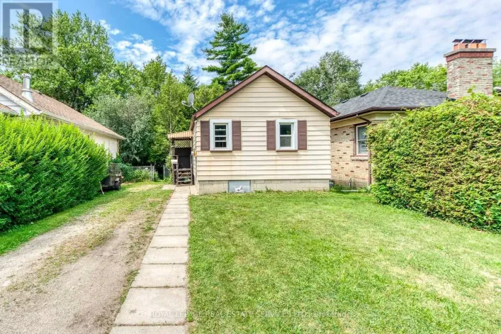 10 THATCHER AVENUE, Toronto