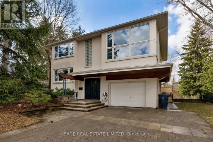 10 WALFORD ROAD, Toronto