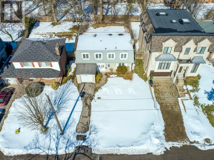 10 WARING COURT, Toronto