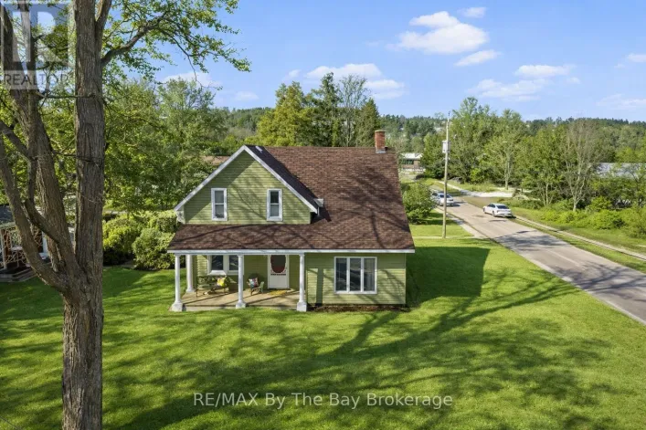 10 WELLINGTON STREET E, Clearview