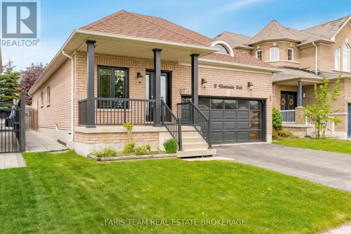 10 WESTMINSTER CIRCLE, Barrie