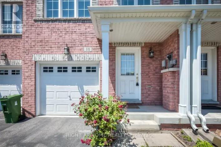 10 WILKES CRESCENT, Toronto