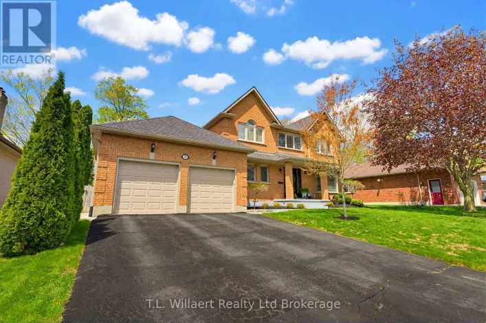 10 WOODSIDE DRIVE, Tillsonburg