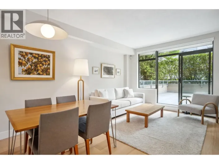 100 1688 ROBSON STREET, Vancouver