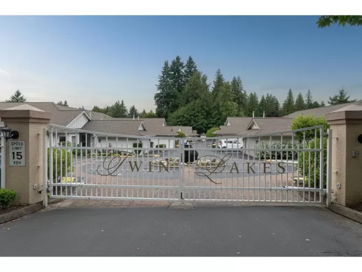 100 20655 88 AVENUE, Langley