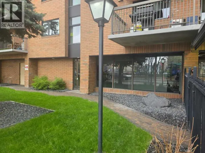 100, 220 13 Avenue, Calgary