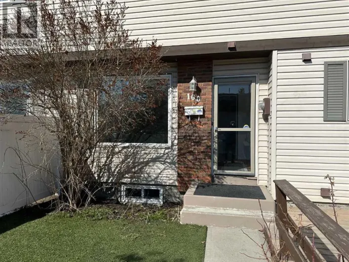 100, 740 Bracewood Drive SW, Calgary