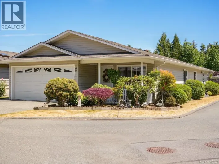 100 7570 Tetayut Rd, Central Saanich