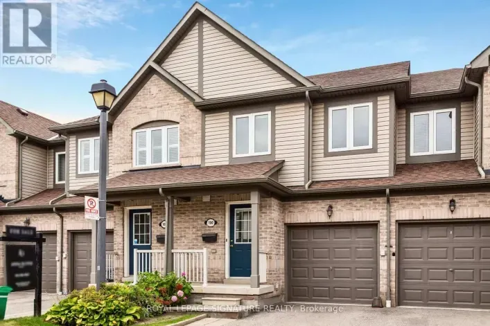 Row / Townhouse for sale: 100 - 86 JOYMAR DRIVE, Mississauga