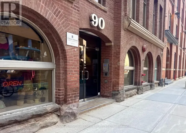 100 - 90 RICHMOND STREET E, Toronto