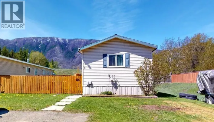 100 ASPEN Drive Unit# 8, Sparwood
