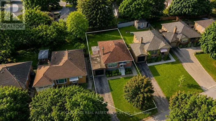 100 BALLACAINE DRIVE, Toronto