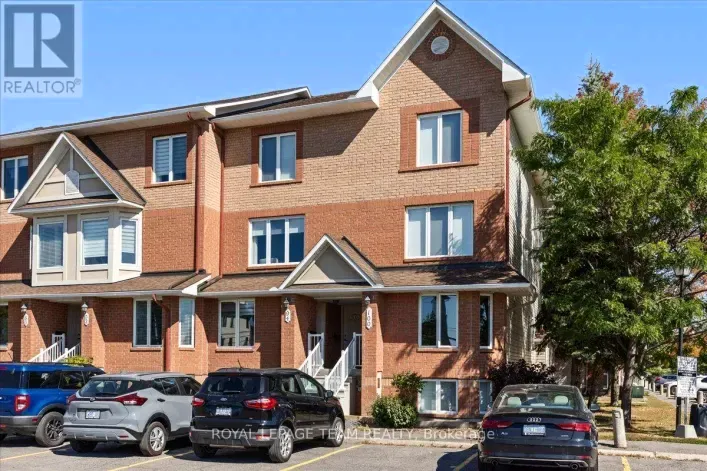 100 BONFIELD PRIVATE, Ottawa