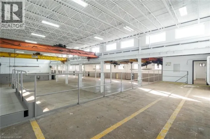 100 BURLAND Crescent Unit# 1, Hamilton