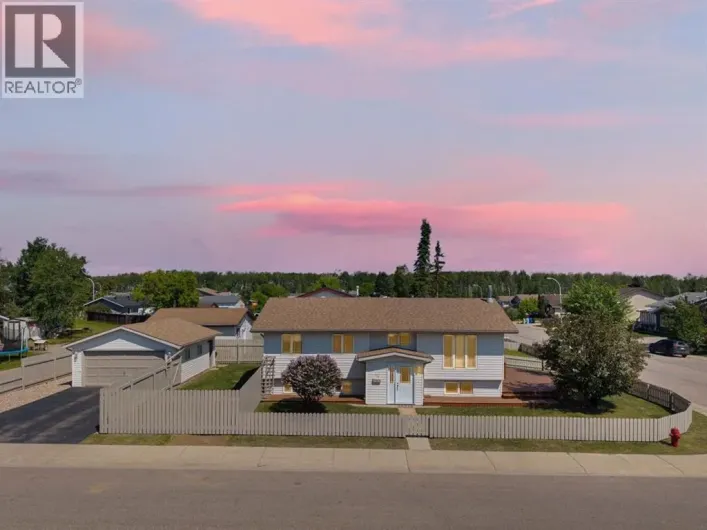 100 Caldwell Crescent, Fort McMurray
