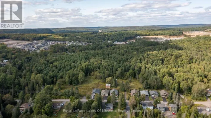 100 CHAFFEY TOWNSHIP ROAD, Huntsville