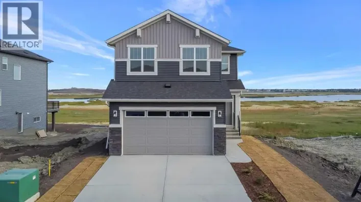 100 Corner Glen Manor NE, Calgary