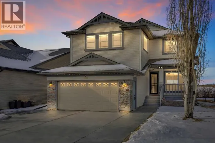 100 Cougarstone Manor SW, Calgary