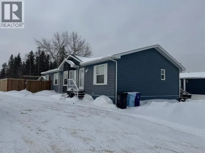 100 Grey Crescent, Fort McMurray