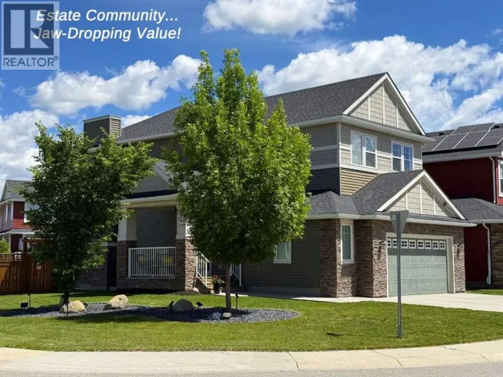 100 Kinniburgh Gardens, Chestermere