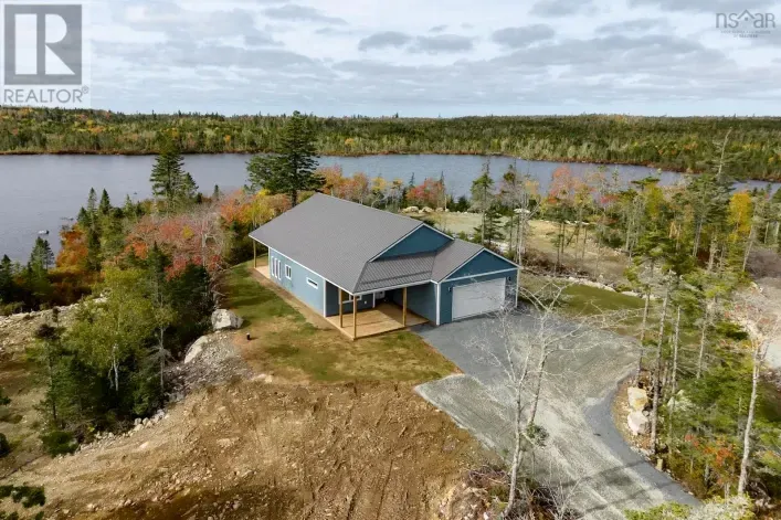 100 Lakepoint Way, West Jeddore