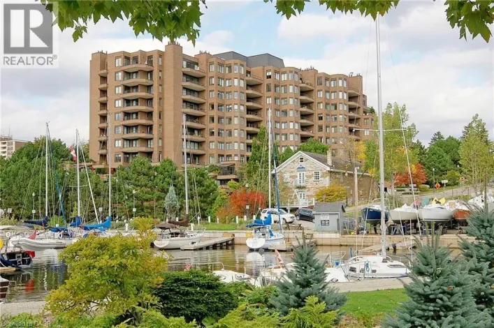 100 LAKESHORE Road E Unit# 201, Oakville