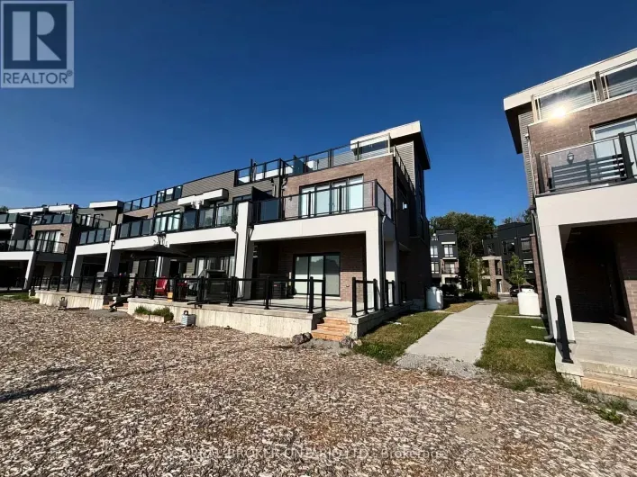100 MARINA VILLAGE DRIVE, Georgian Bay