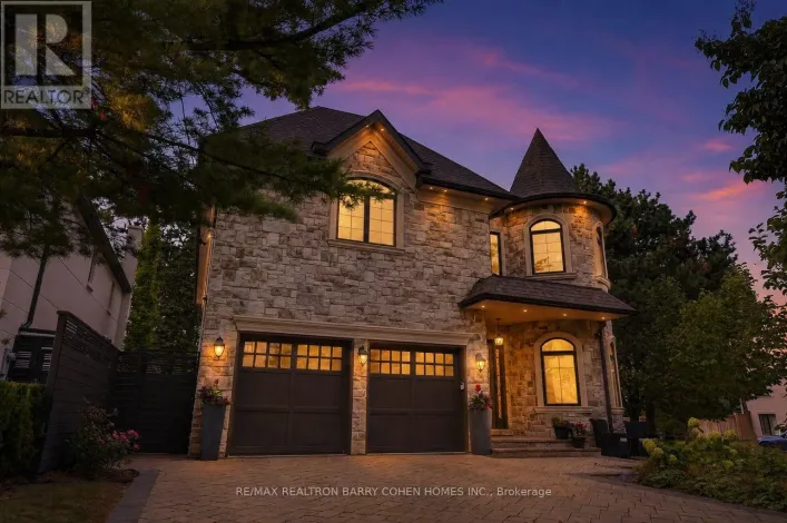 100 MUNRO BOULEVARD, Toronto