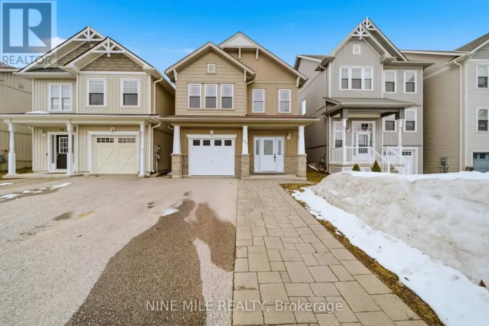 100 PEARL DRIVE, Orillia