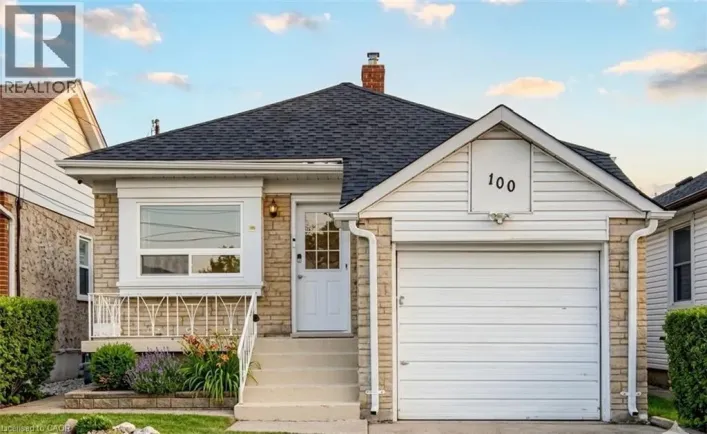 100 REID Avenue S, Hamilton