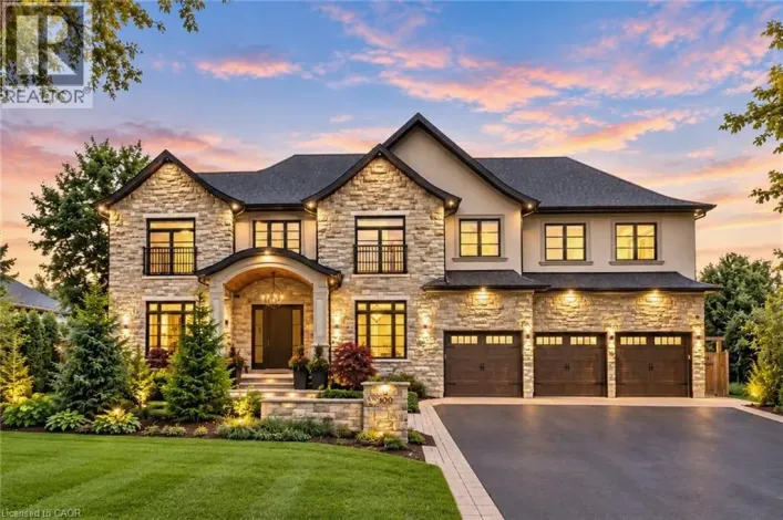 House for sale: 100 SENECA Drive, Ancaster