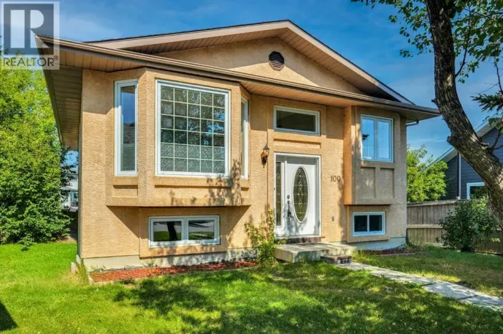 100 Shawbrooke Circle SW, Calgary