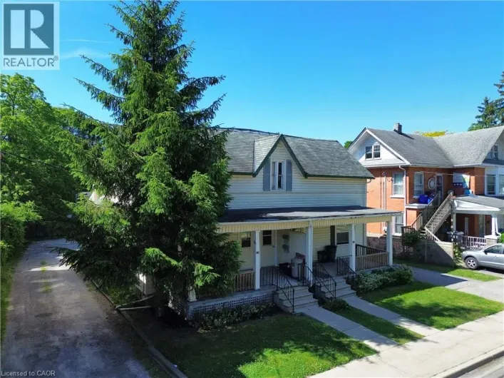 100 STANLEY Street, Simcoe