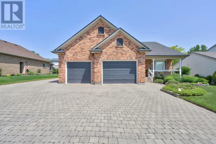 100 THOROLD ROAD E, Welland