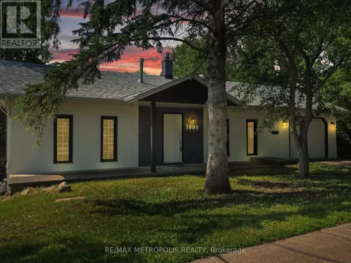 1000 ELGIN STREET, Newmarket