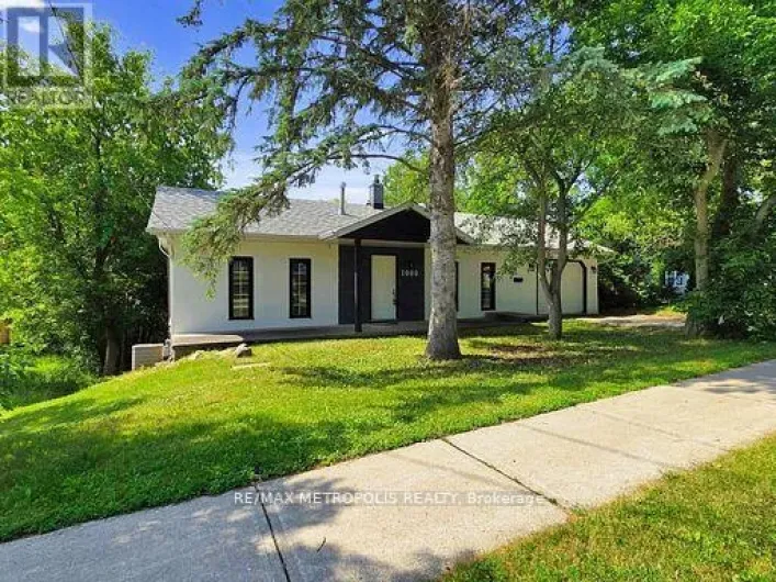 1000 ELGIN STREET, Newmarket