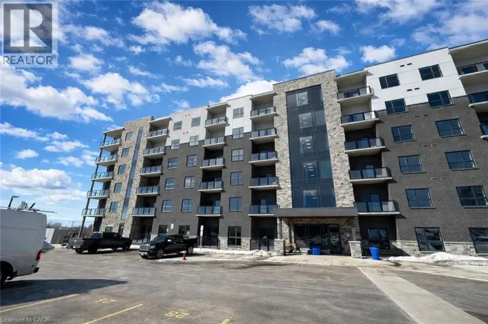 1000 LACKNER Place Unit# 611, Kitchener