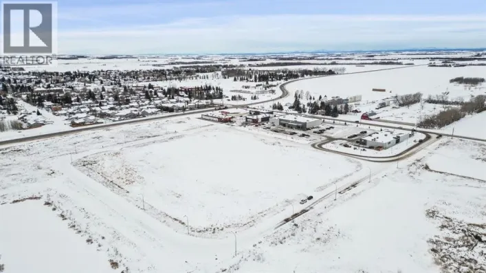 1000 Shantz Drive, Didsbury