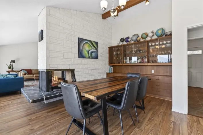 10005 KENSWOOD DRIVE|Little Mountain, Chilliwack