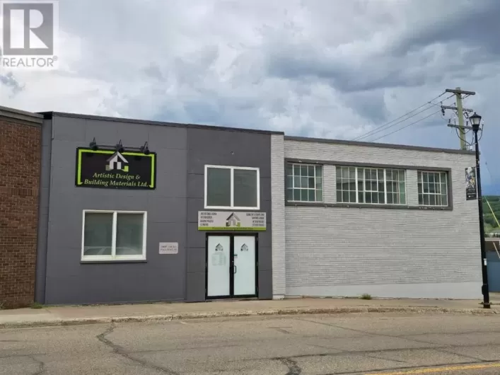 10009 100 Avenue, Peace River