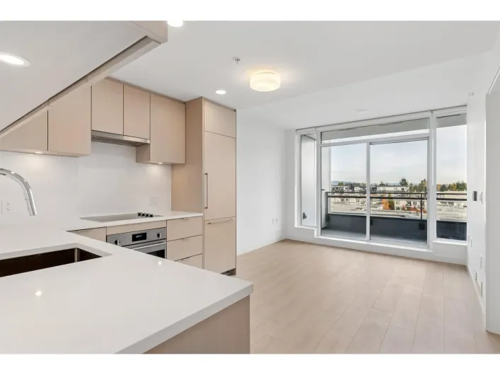 1001 13675 107A AVENUE, Surrey