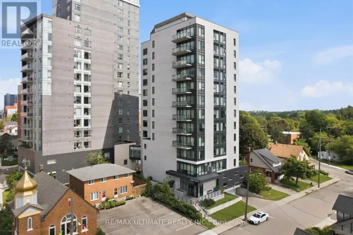 1001 - 158 KING STREET N, Waterloo