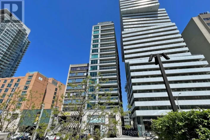 1001 - 206 BLOOR STREET W, Toronto