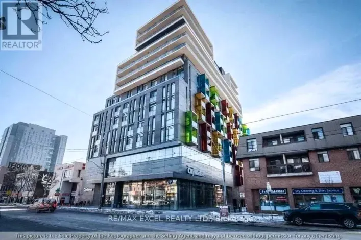 1001 - 297 COLLEGE STREET, Toronto