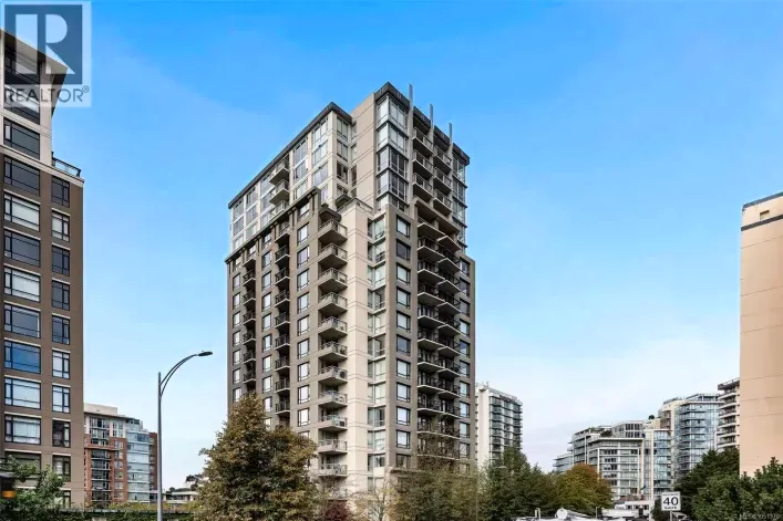 1001 751 Fairfield Rd, Victoria