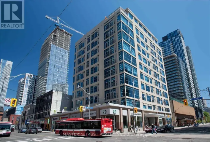 1001 - 8 WELLESLEY STREET E, Toronto