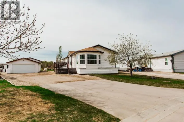 10010 95 Street, Clairmont