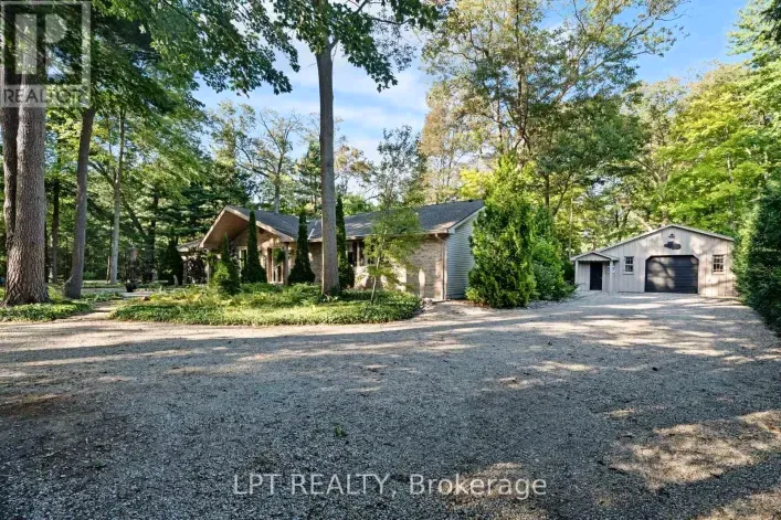 House for sale: 10012 GRAHAM STREET, Lambton Shores