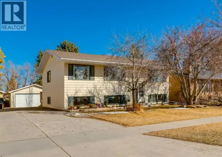 10012 Oakfield Drive SW, Calgary
